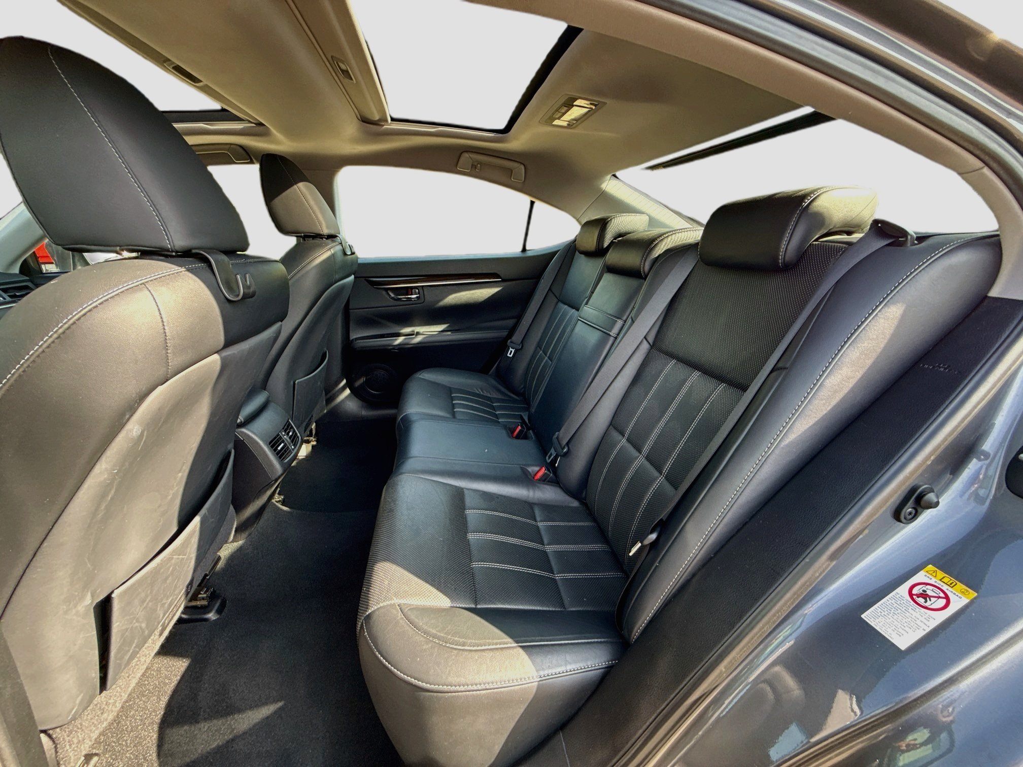 Used 2018 Nebula Gray Pearl Lexus Base image 24