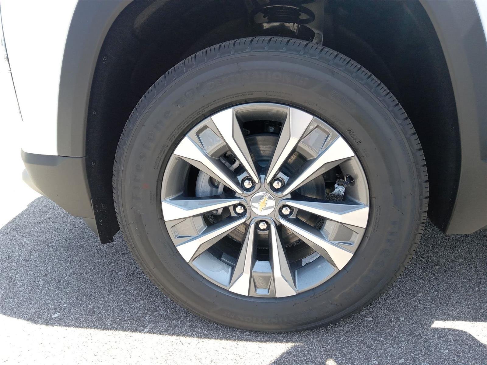 2026 Chevrolet Equinox LT - Photo 26