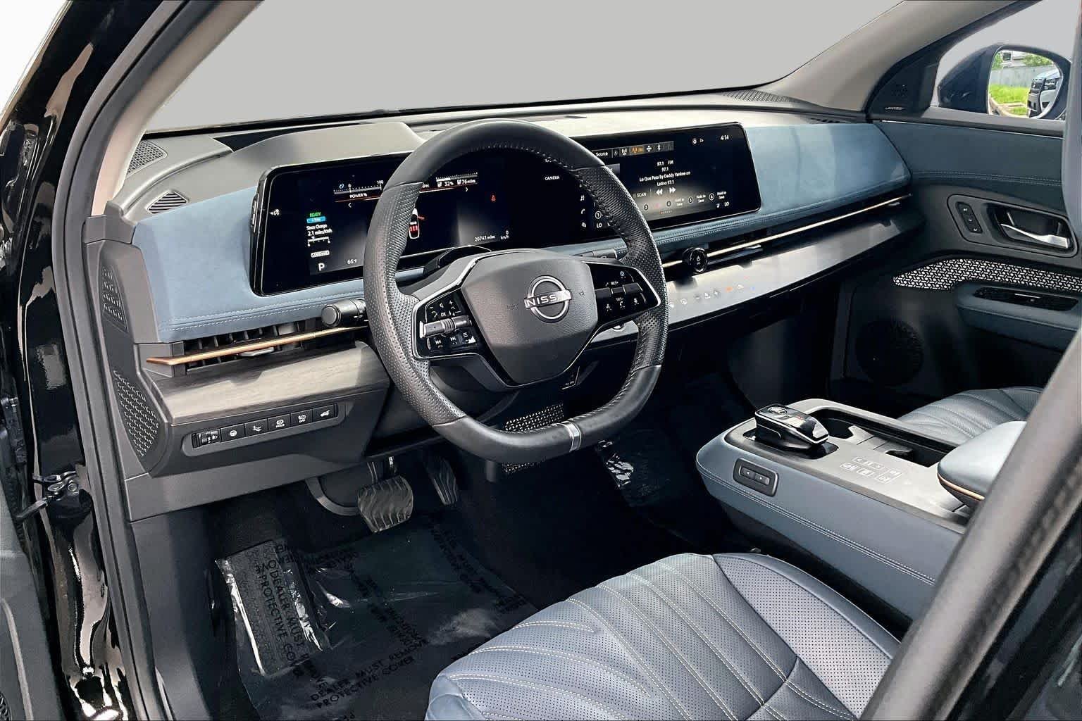 Used 2024 Black Diamond Pearl Nissan PLATINUM+ image 17