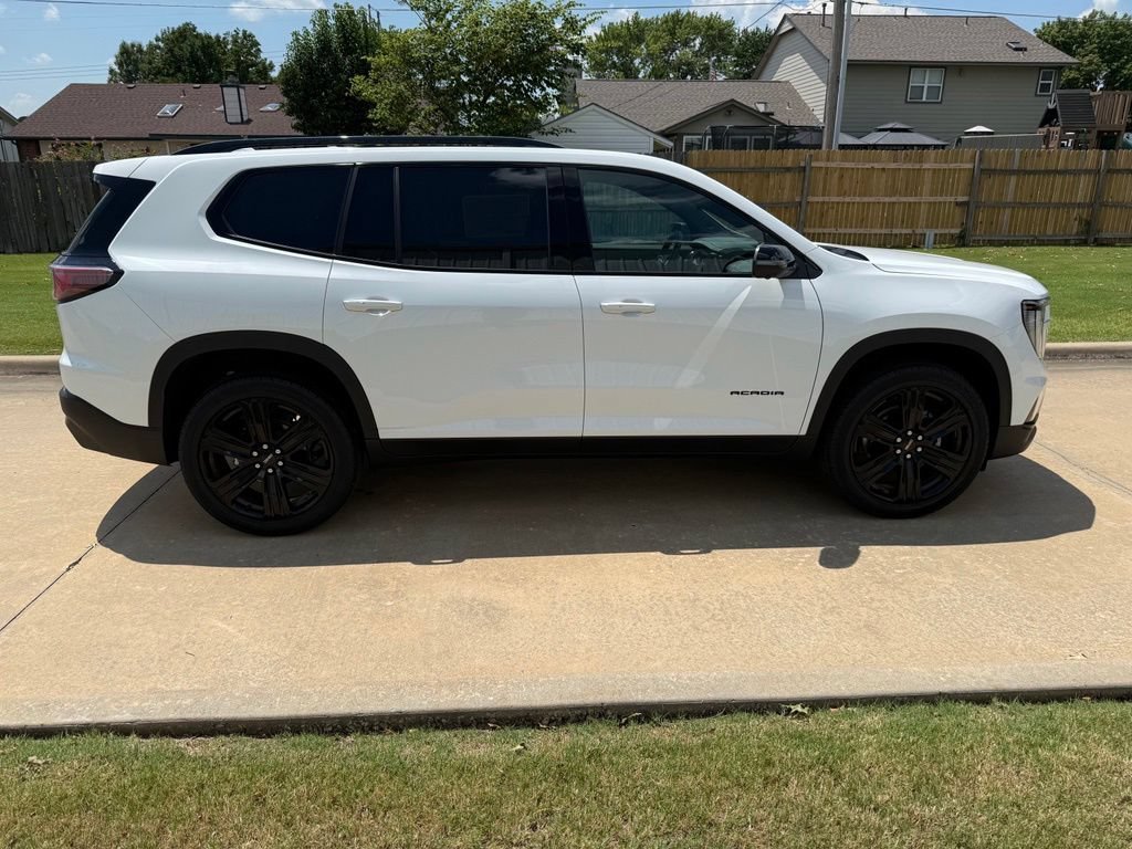 New 2026 Summit White GMC Elevation image 6