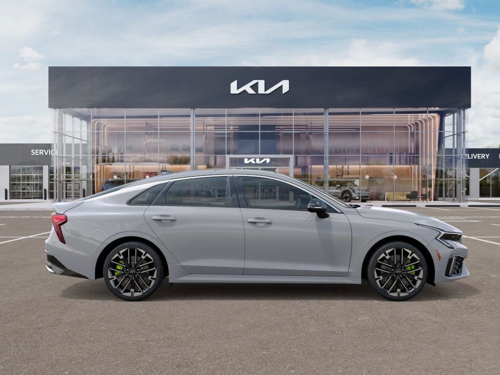 New 2026 Wolf Gray Kia GT image 7