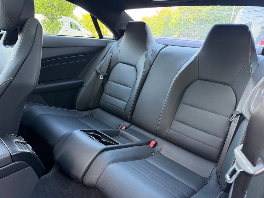 Used 2016 White Mercedes-Benz E 400 image 9