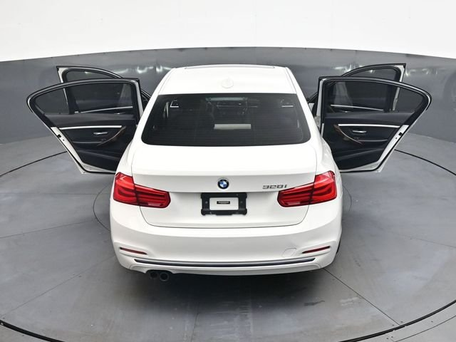 Used 2016 White BMW 328i image 41