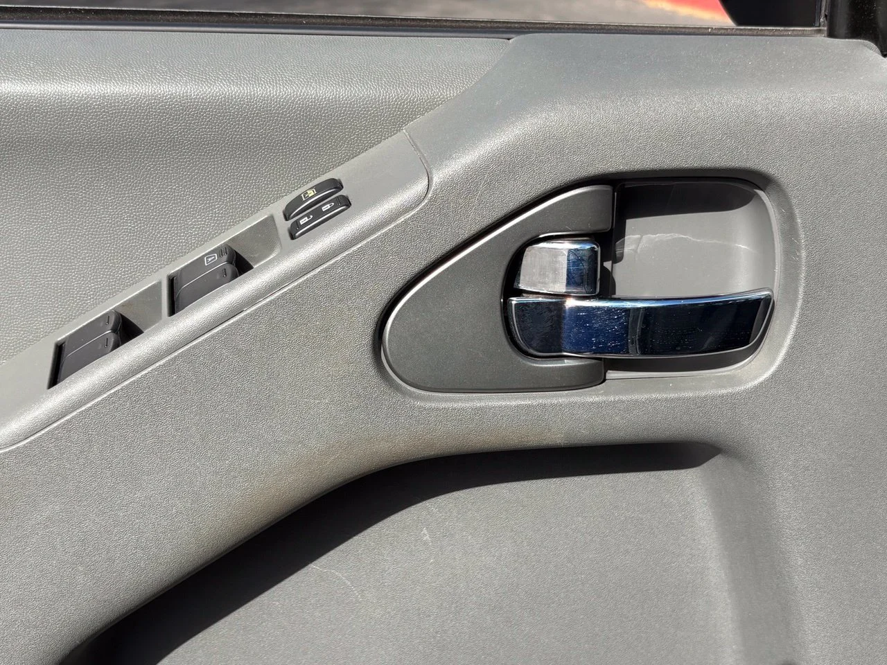 Used 2019 Brilliant Silver Metallic Nissan SV image 20