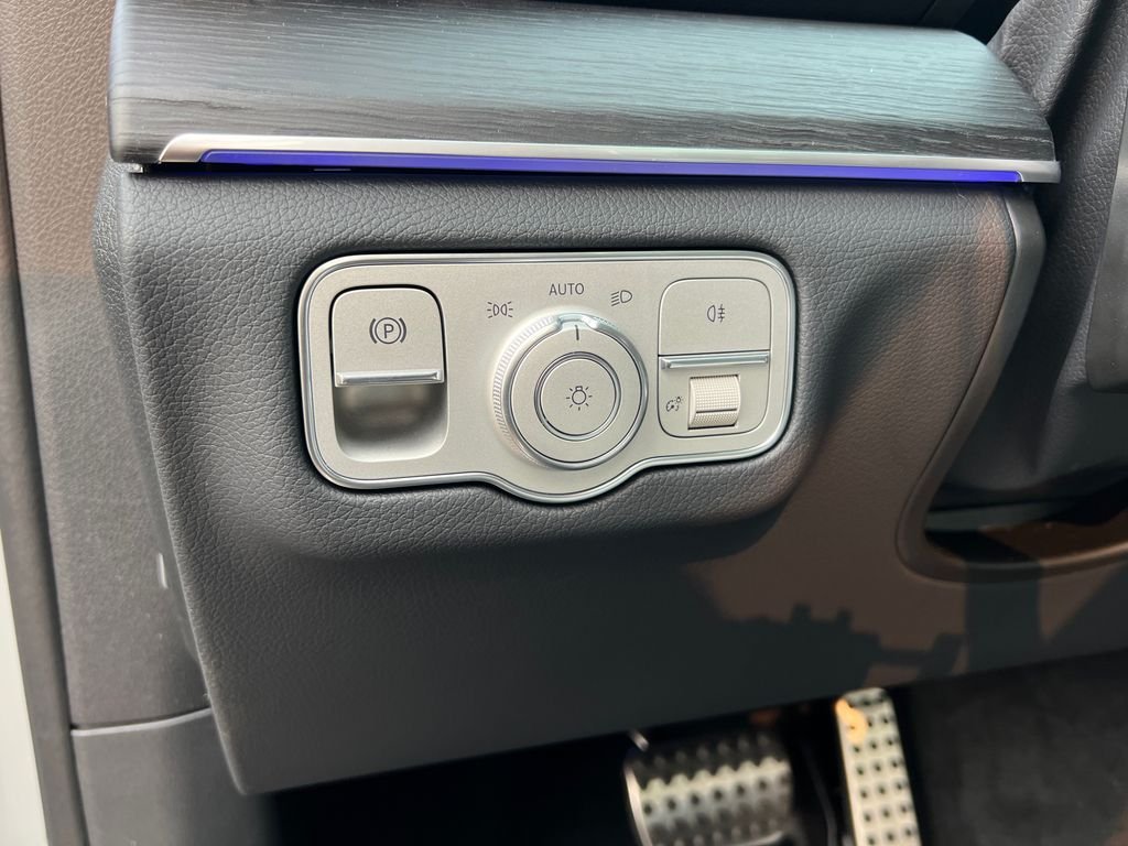 New 2026 MANUFAKTUR Alpine Grey Mercedes-Benz GLE 350 image 14