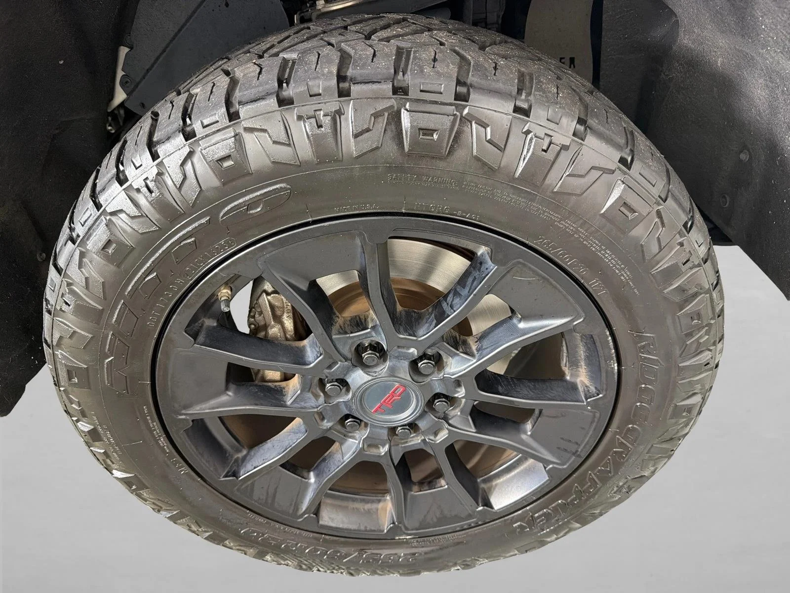Used 2022 White Toyota SR5 image 12