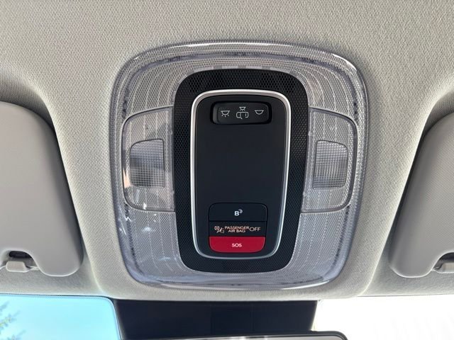 New 2027 Atlas White Hyundai SE image 29