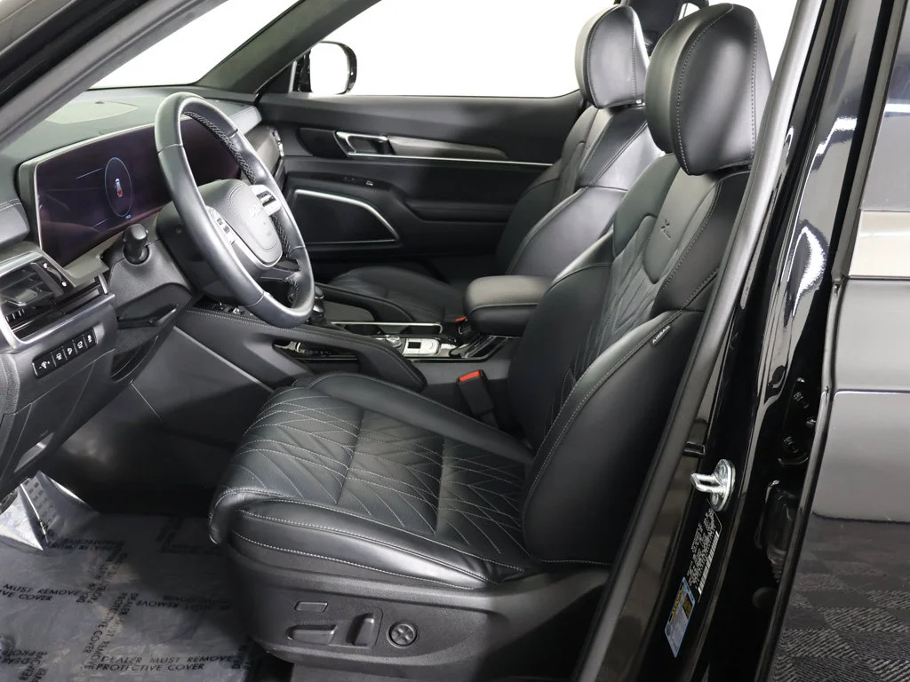 Certified Used 2025 Black Kia SX-Prestige X-Line image 39