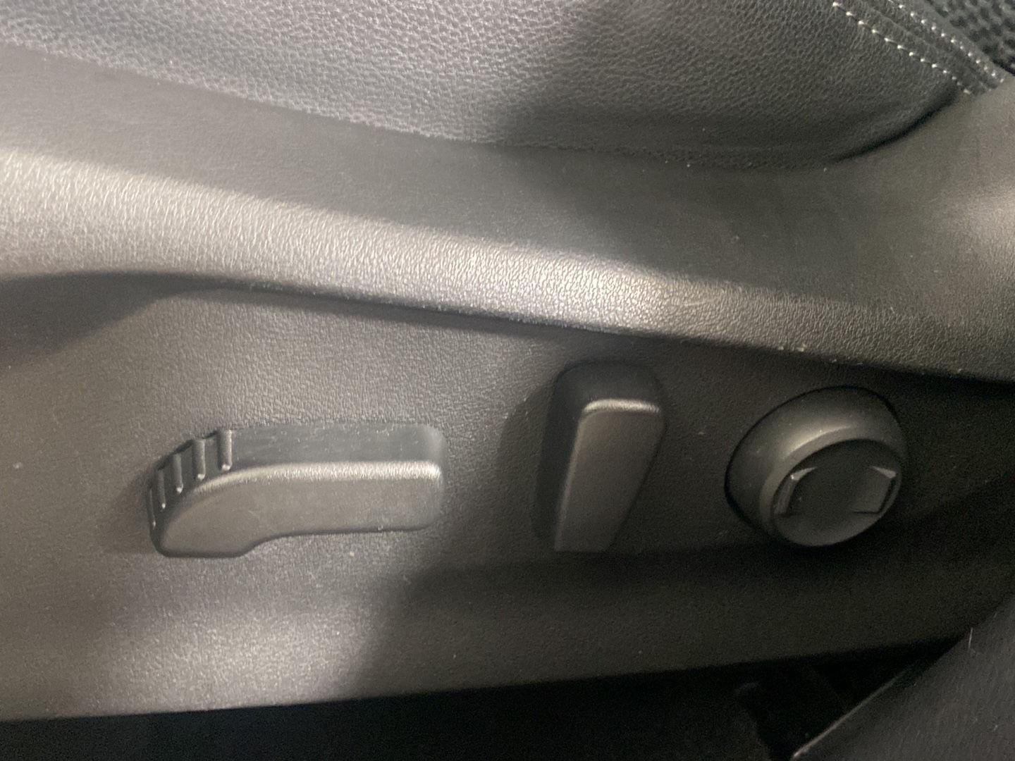 Used 2023 Magnetite Gray Metallic Subaru Premium image 29