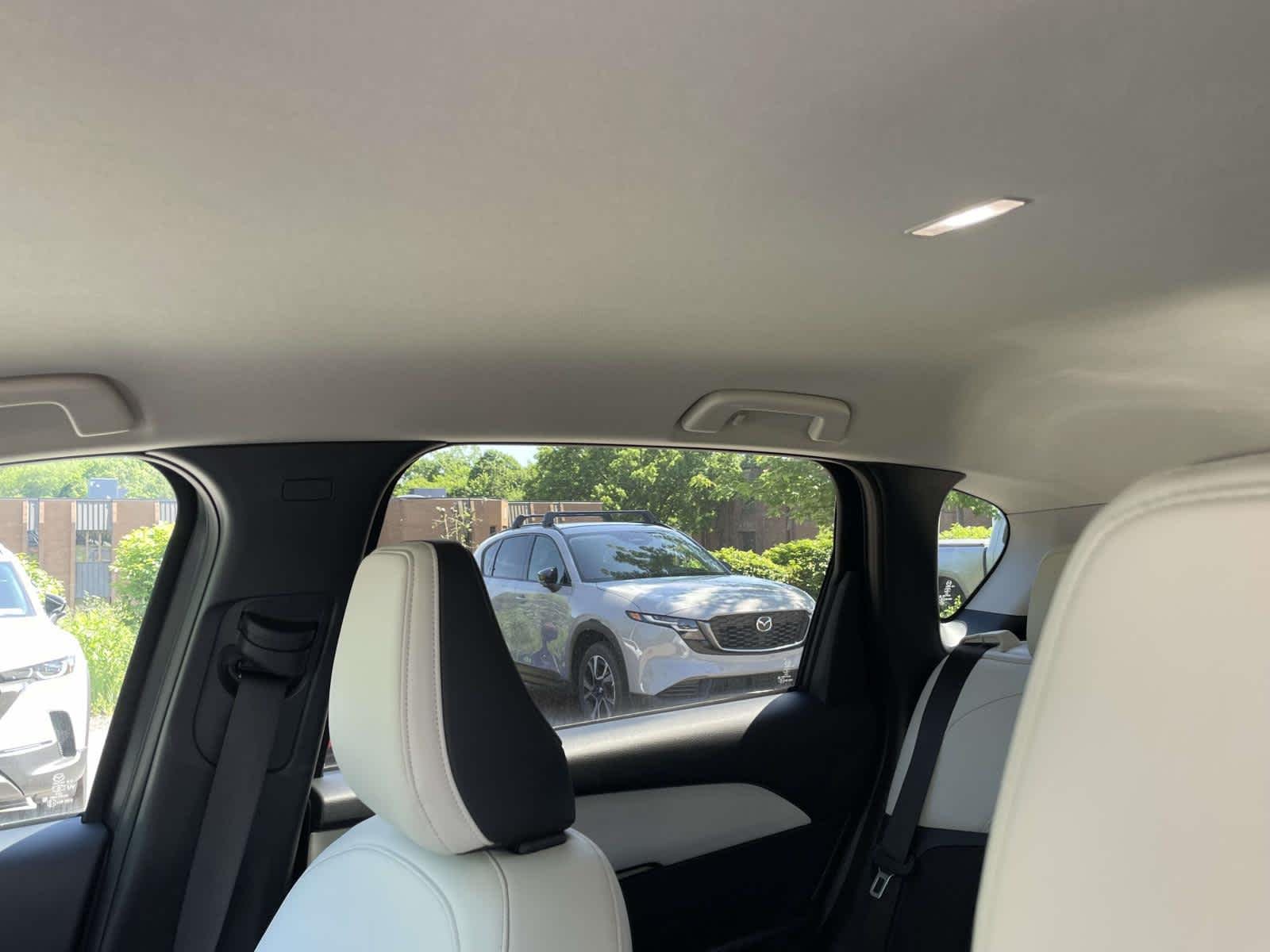 New 2026 Rhodium White Metallic Mazda 2.5 S Preferred image 13