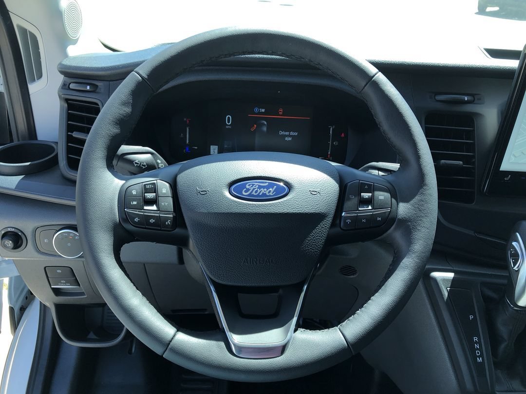 New 2026 Oxford White Ford  image 15