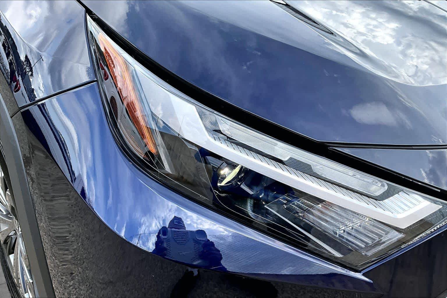 Used 2025 Blueprint Toyota Hybrid XLE Premium image 27