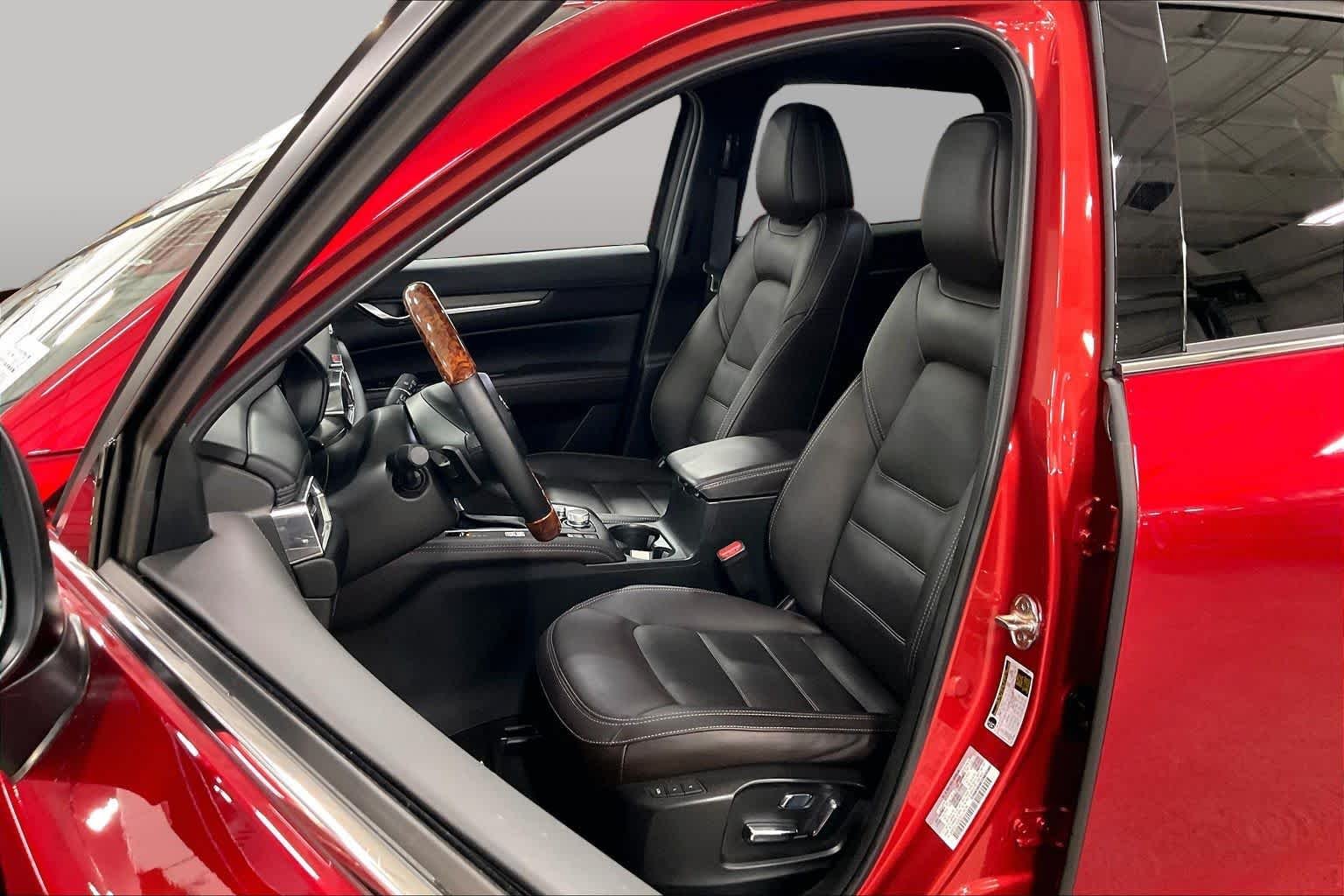 Used 2025 Soul Red Crystal Metallic Mazda 2.5 Turbo Signature image 8