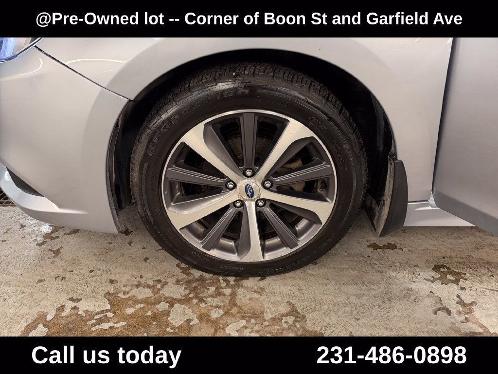 Used 2015 Silver Subaru 2.5i image 11