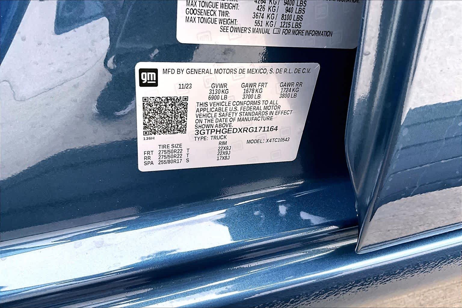 Used 2024 Downpour Metallic GMC Denali image 29