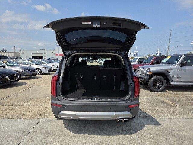 Used 2022 Gravity Grey Kia EX image 32