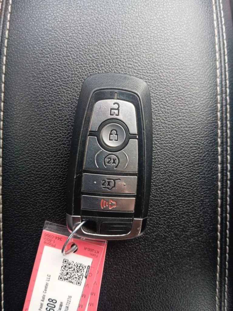 Used 2024 Carbonized Gray Metallic Ford Platinum image 26