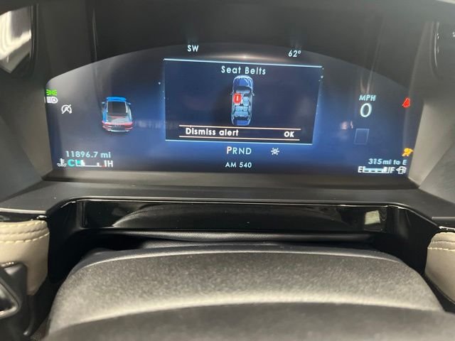 Used 2023 White Lincoln Standard image 16