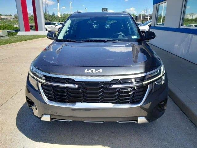Used 2024 Gravity Gray Kia S image 4