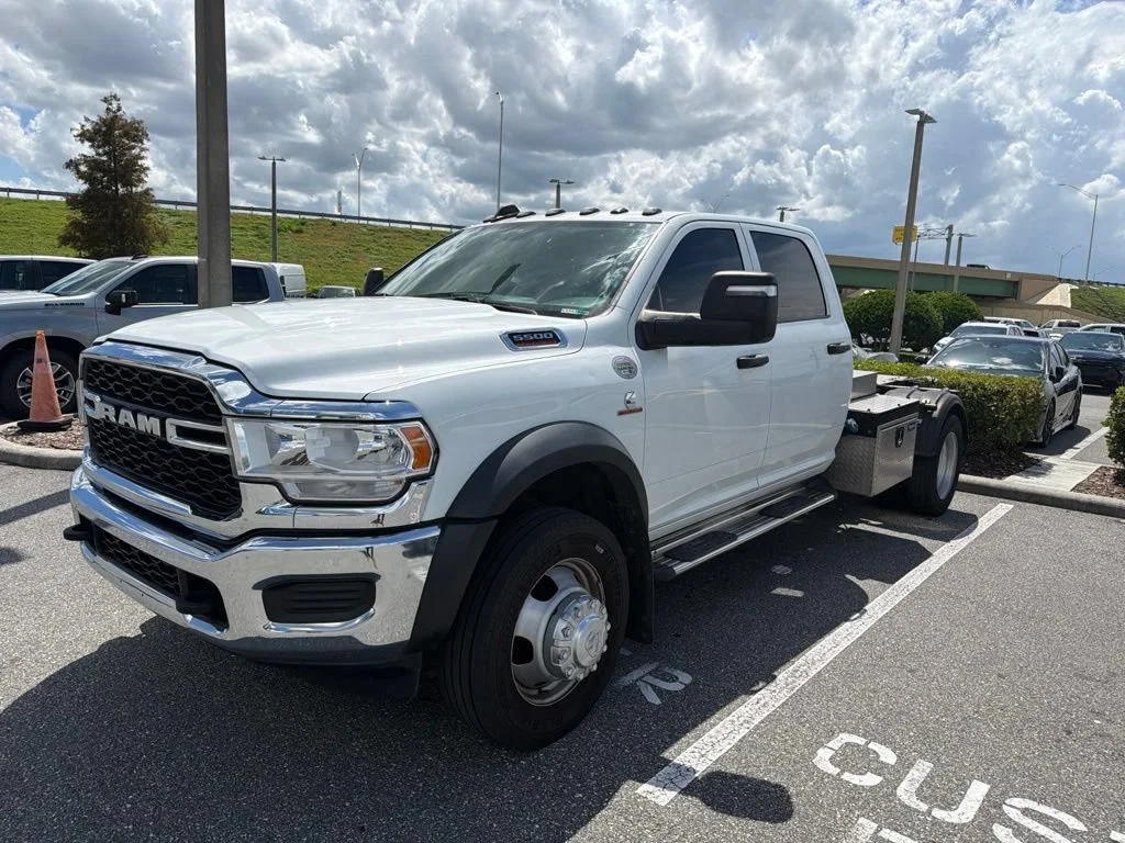 Used 2024  Ram Tradesman image 1