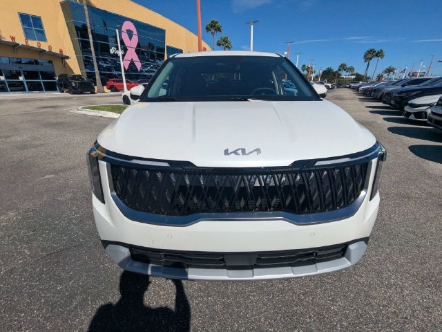 New 2027 White Kia LXS image 11