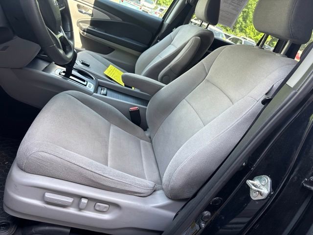 Certified Used 2019 Black Honda EX image 15