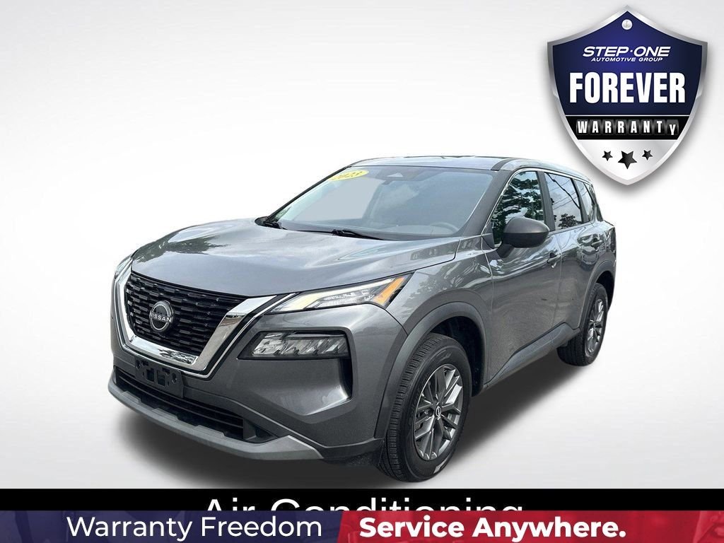 Used 2023 Gray Nissan S image 2