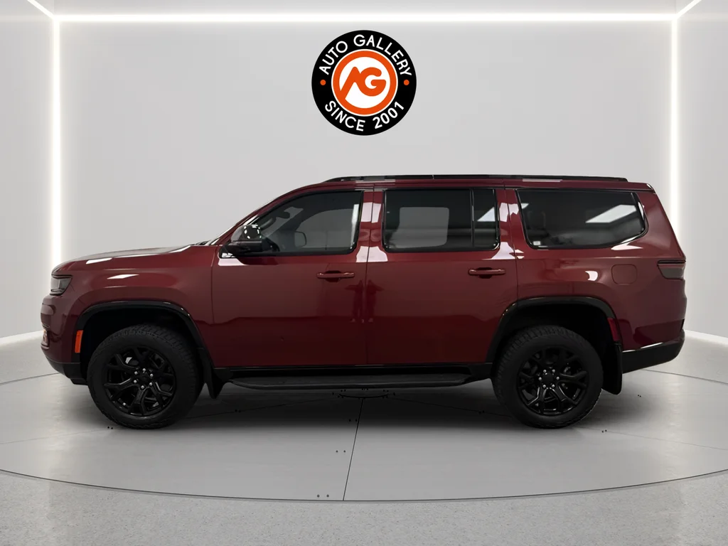 Used 2023 Red Jeep Series II image 9