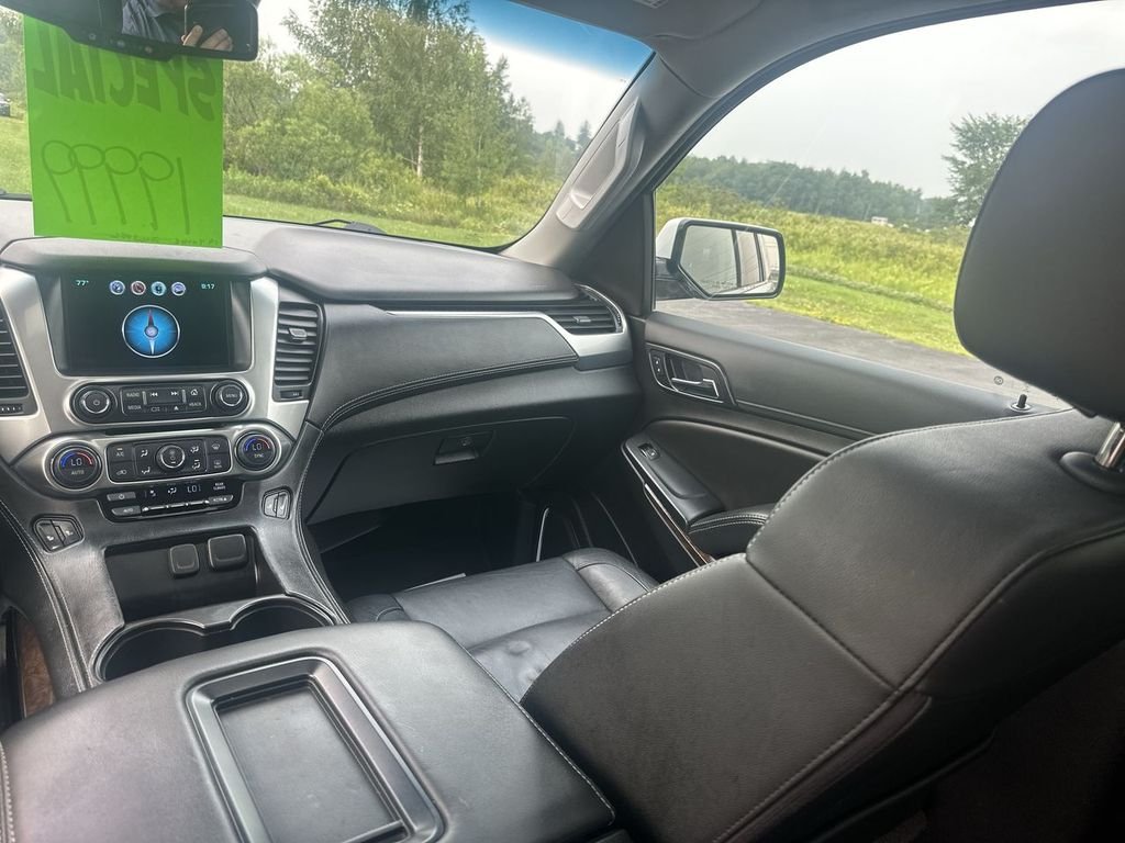 Used 2019 White Chevrolet LT image 11