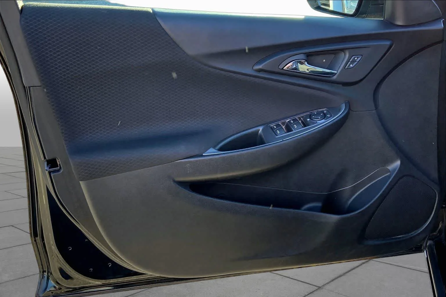 Used 2024 Mosaic Black Metallic Chevrolet LT image 21