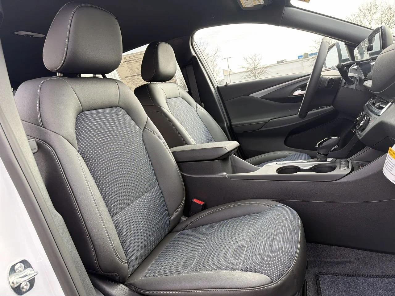 New 2026 Summit White Buick Preferred image 24