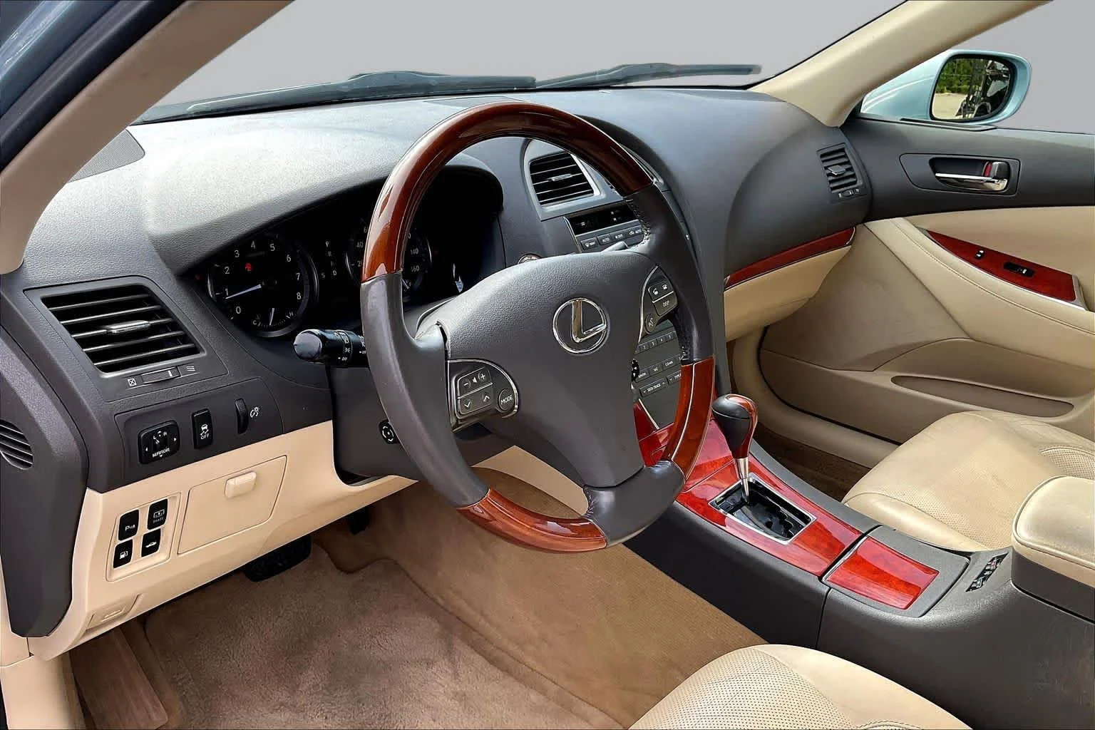 Used 2012 Cerulean Blue Metallic Lexus  image 18