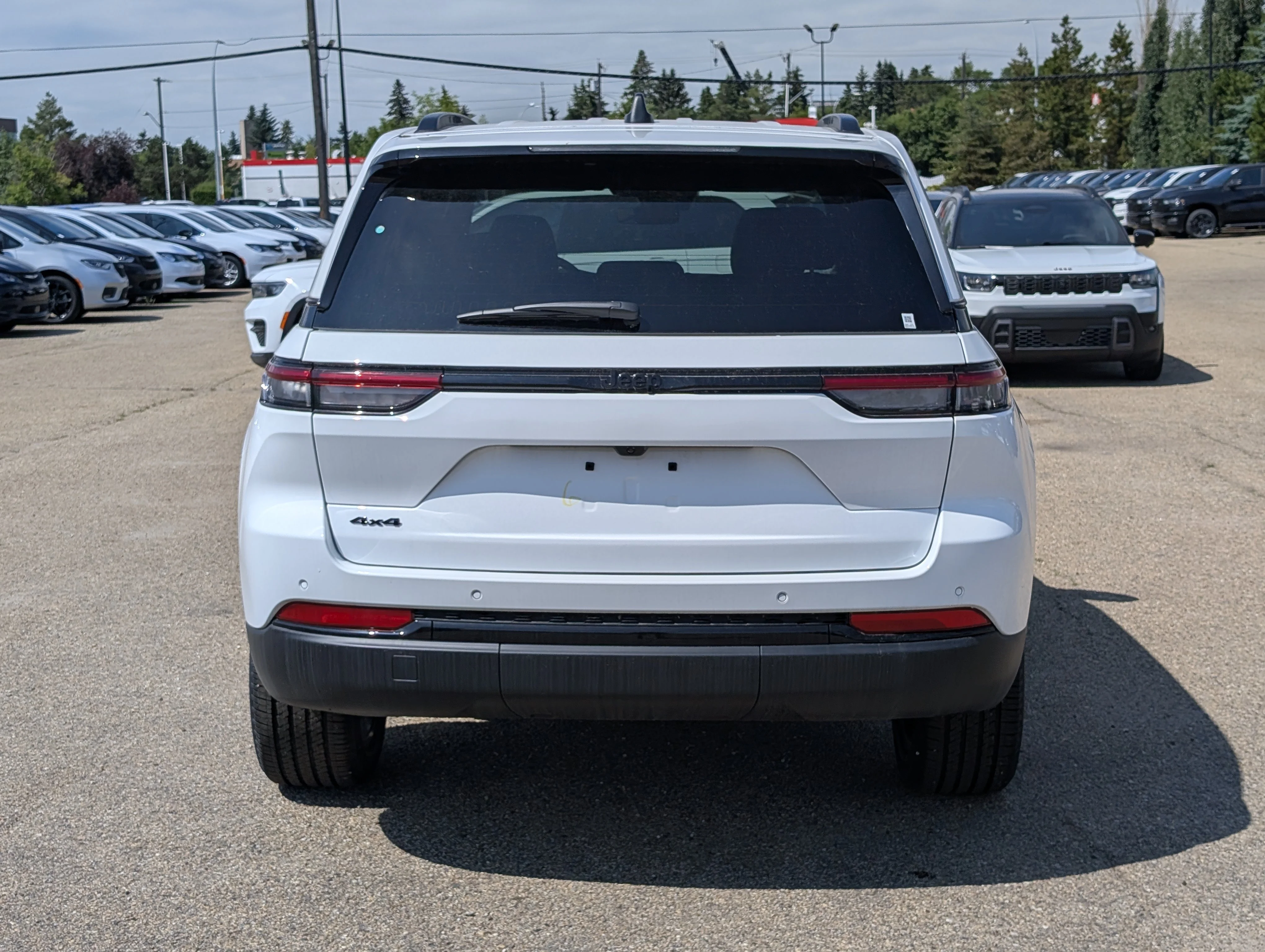 New 2025 Bright White Jeep Altitude image 5