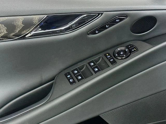 New 2026 Black Genesis 3.5T image 11