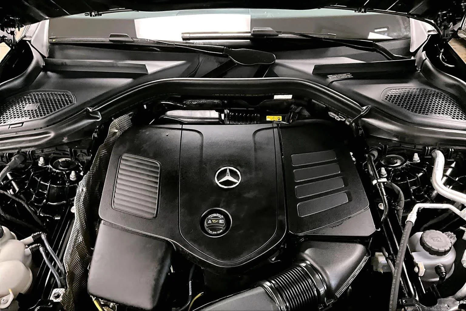 Certified Used 2026 Black Mercedes-Benz GLC 300 image 30