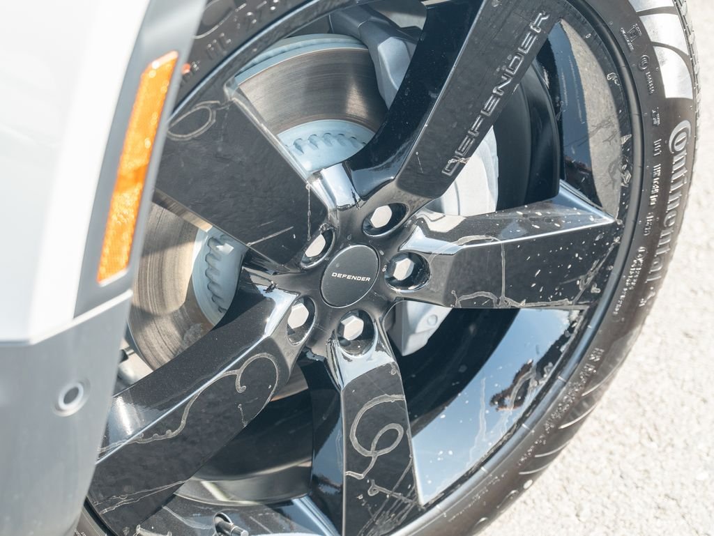 New 2026 Borasco Grey Land Rover S image 9
