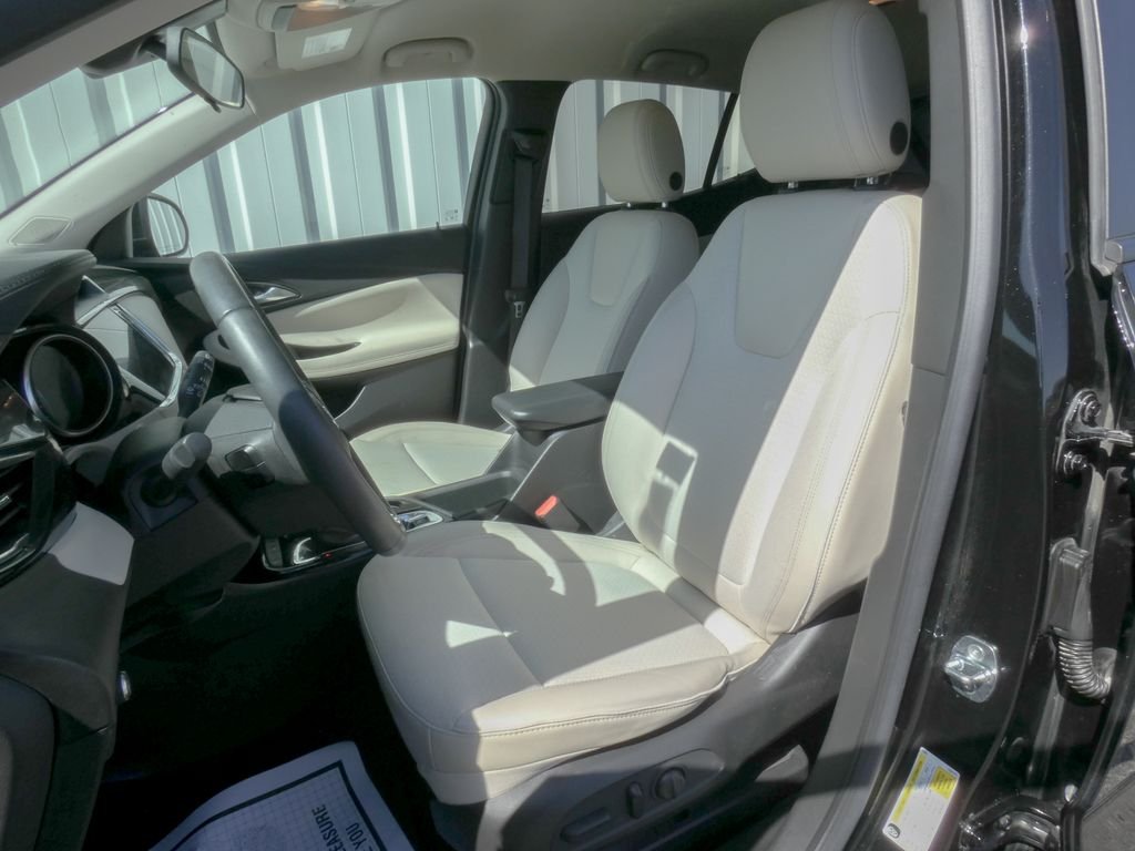 Used 2023 Black Buick Preferred image 6