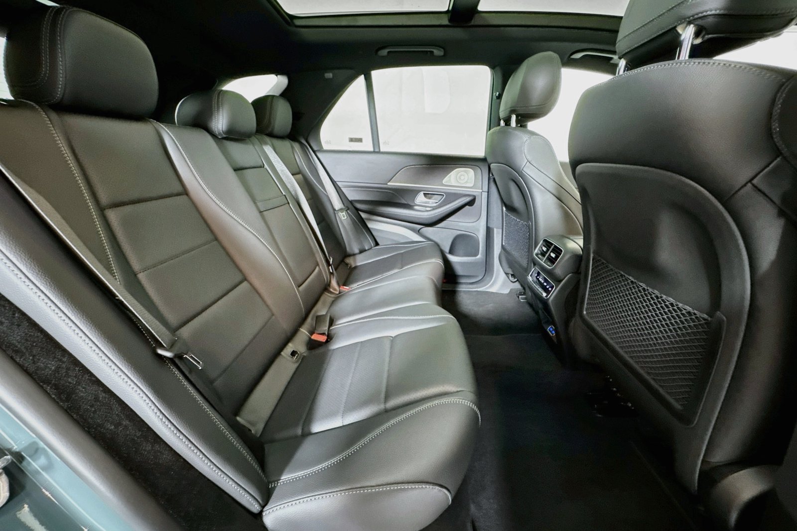 New 2027 Dark Petrol Mercedes-Benz GLE 450 image 25