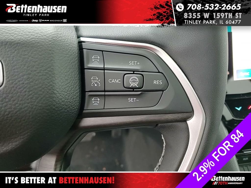 New 2026 Baltic Gray Metallic Clear-Coat Exterior Paint Jeep Altitude image 18