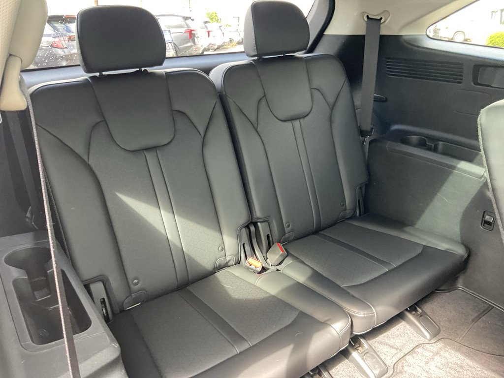 Used 2023 Gravity Grey Kia SX image 18
