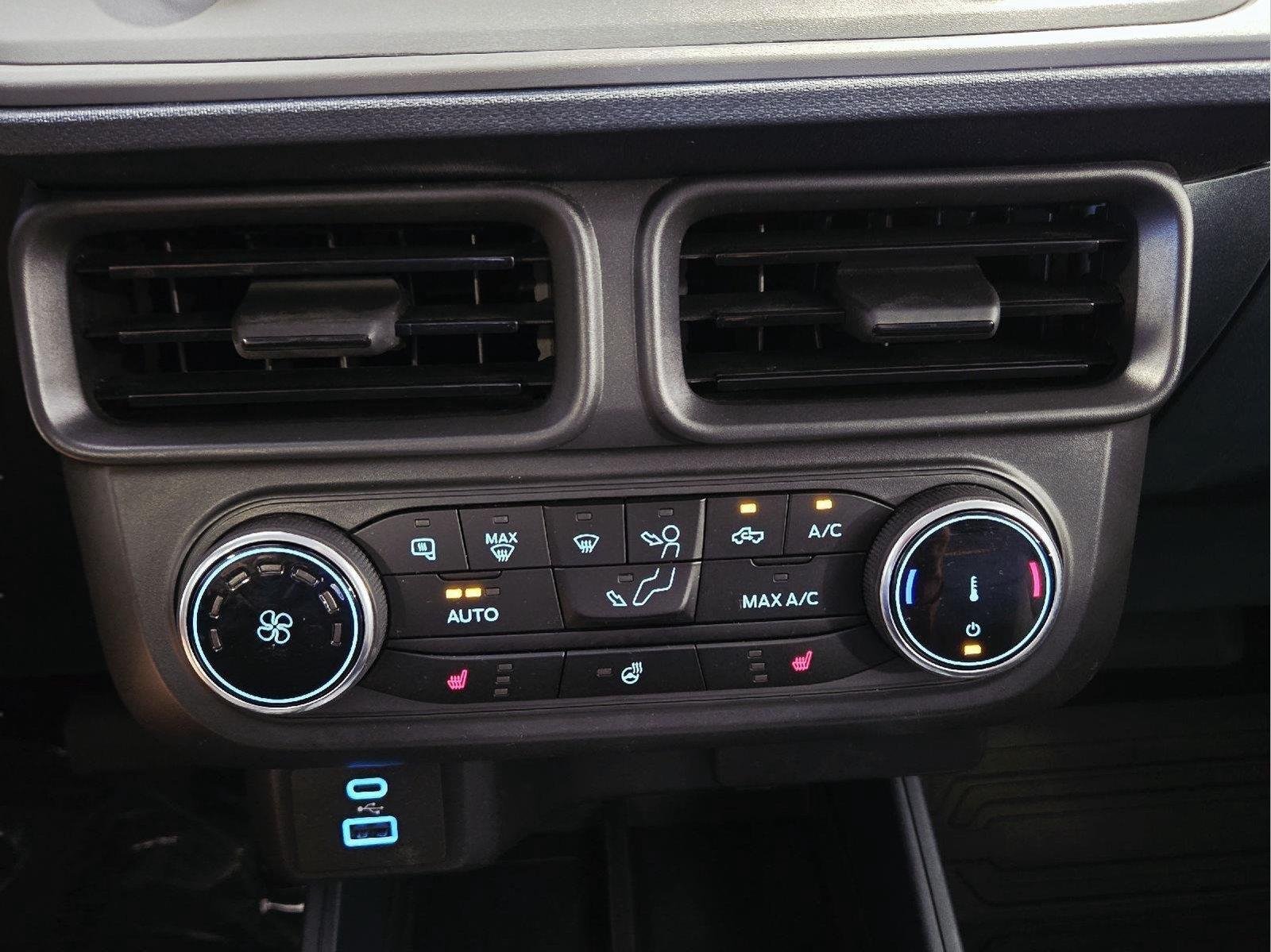 Used 2023 Atlas Blue Metallic Ford XLT image 24