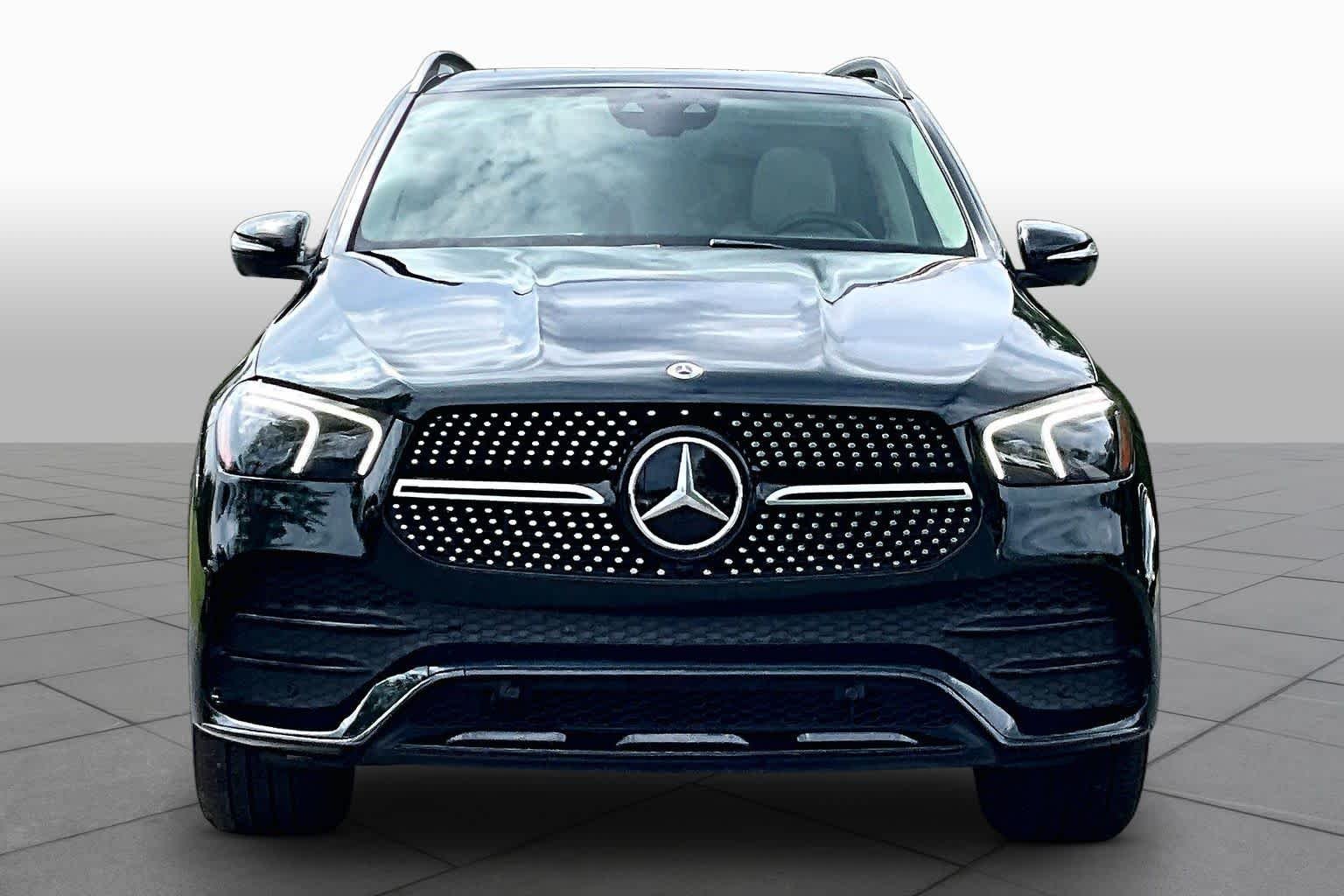 Certified Used 2022 Emerald Green Metallic Mercedes-Benz GLE 350 image 4