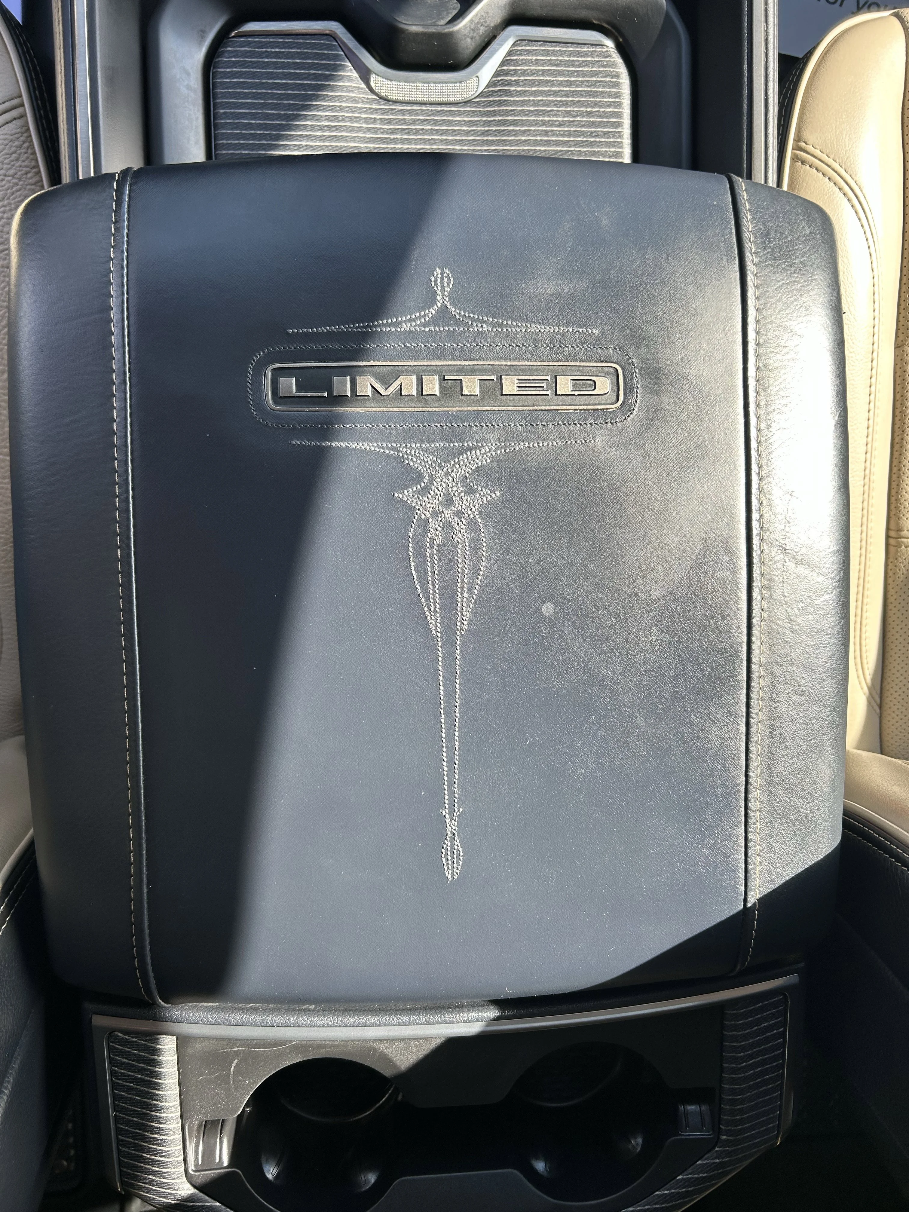 Used 2022 Billet Silver Metallic Clearcoat Ram Limited image 13