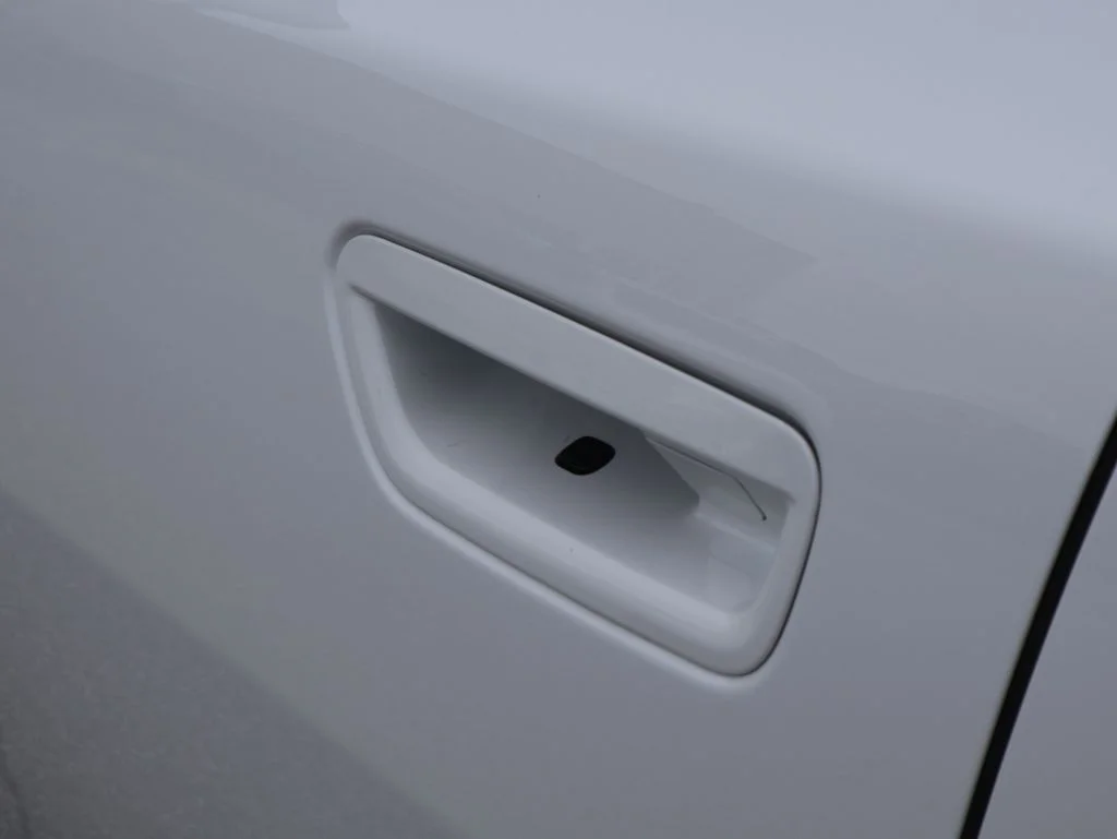 New 2026 White Knuckle Exterior Paint Dodge R/T image 19