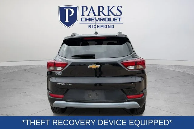 Certified Used 2025 Mosaic Black Metallic Chevrolet LT image 6
