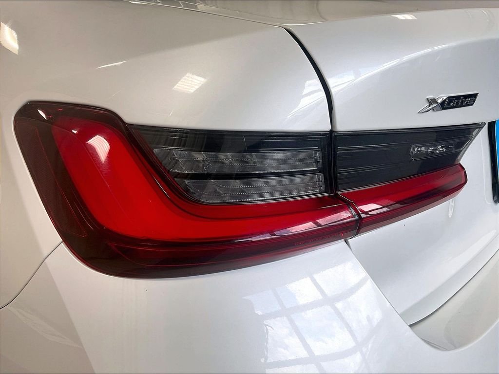 Used 2026 White BMW 330i xDrive image 34