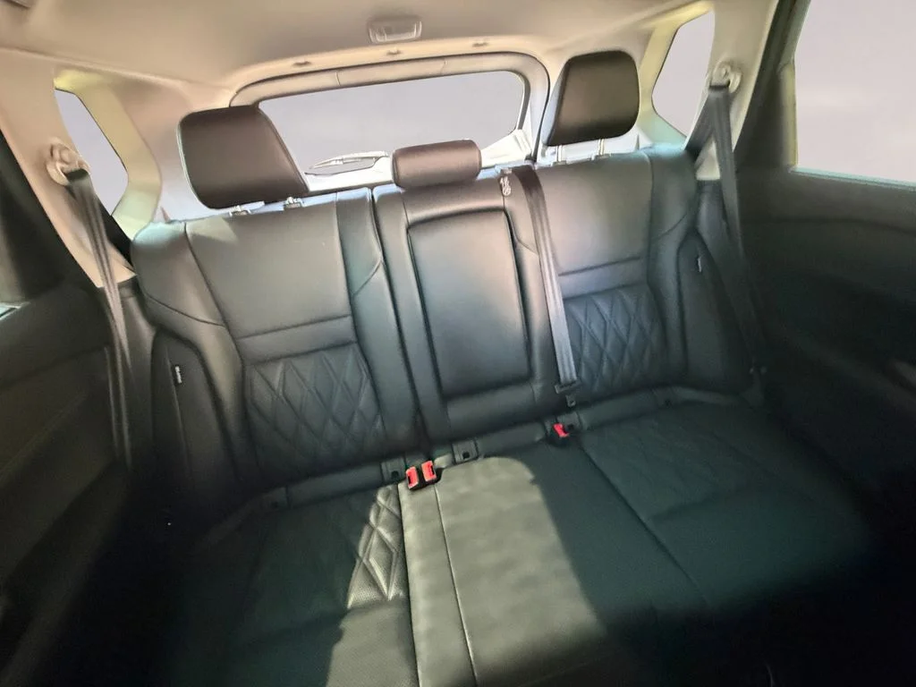 New 2026 Gray Nissan Platinum image 18