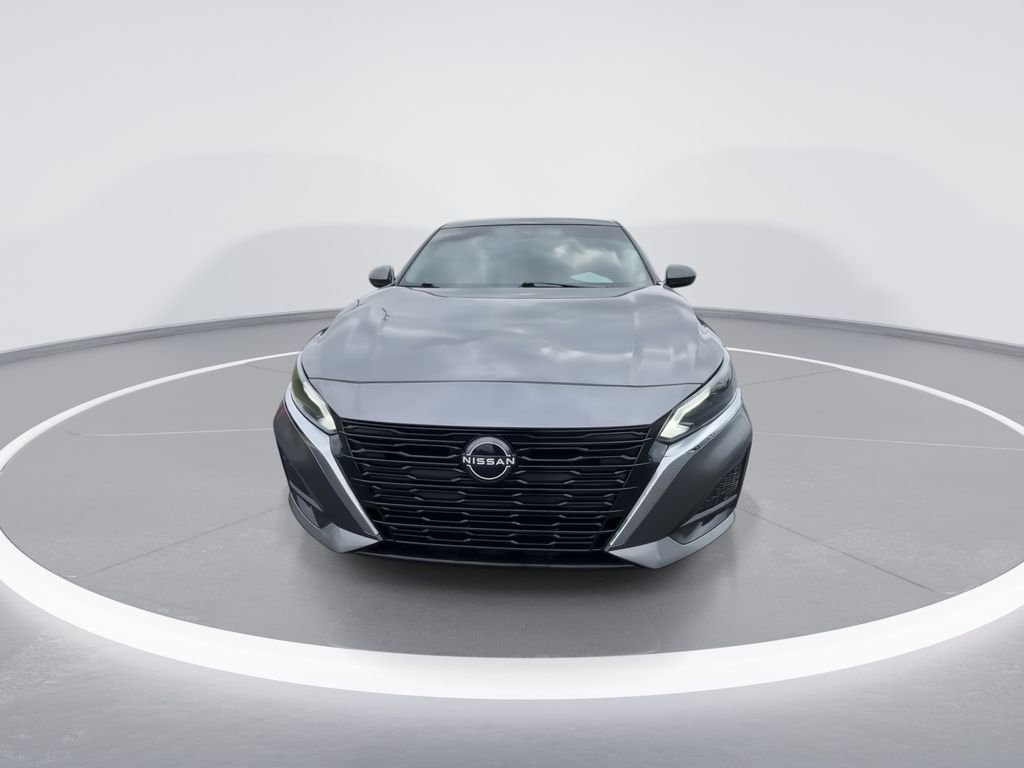 Used 2023 Gray Nissan 2.5 S image 3