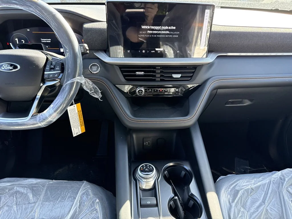 New 2026 White Ford Tremor image 13