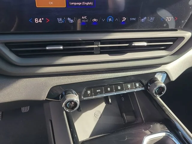 New 2026 Black Chevrolet LT - Extended Range image 31